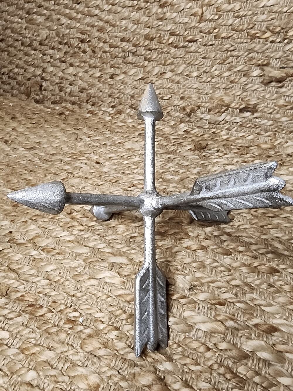 Cast Iron Arrow Jacks Sculpture Decor Silver Tone Tabletop Decor Centerpiece